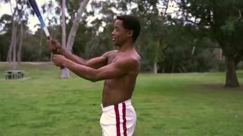 Baise gay musclée interraciale