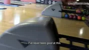 Er schnappt sich einen JH beim Bowling und nimmt ihn mit nach Hause