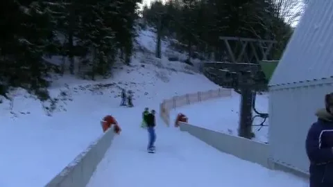 Scopata bareback sulla neve