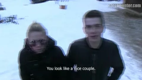 Polvo bareback en la nieve