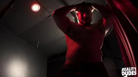 Étalon chaud au strip-club