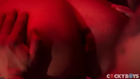 Levi Karter se folla a Danny Montero!