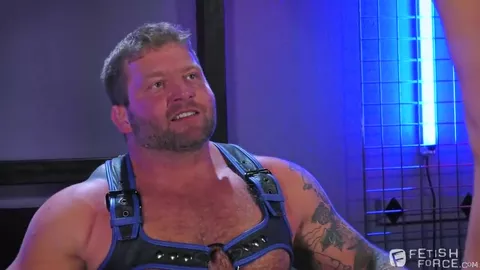 Initiation au fétichisme et au bondage