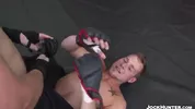 Luta de MMA termina em foda entre machos