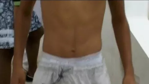 Plan suce entre un renoi et un bledart