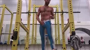 Lycra-Fick im Gym