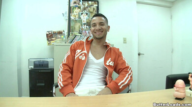 Beur prêt à tout pour réussir son entretien d’embauche