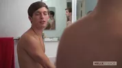 Minet 18 ans : Première expérience gay
