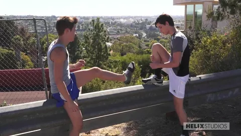 Depois do treino — banho e trepada