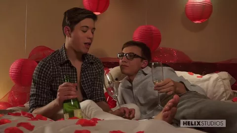 Première Saint-Valentin — baise passionnée