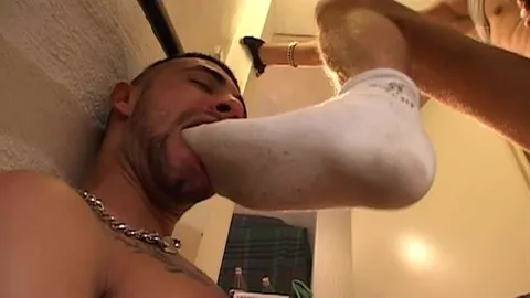 Plan de sniff y cho7 entre chavales del barrio