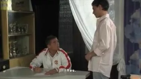 Gang bang na sala de aula