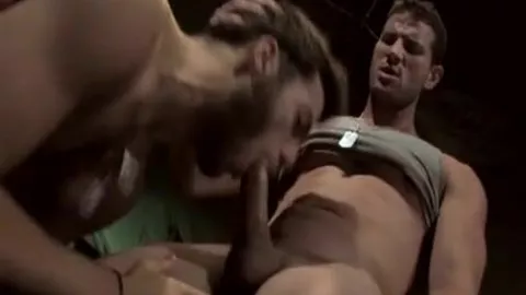 Sexo viril e musculoso