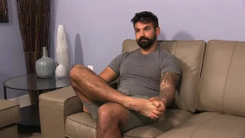 O lindo Freddie goza!