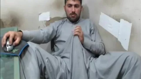 Best of Arab Men - vol.9 (solo, oral, bareback, piss)(110 min)