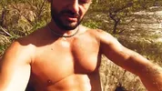 Aventure amateur hot en plein air — TattoedGuyXl & Alex Barcelona