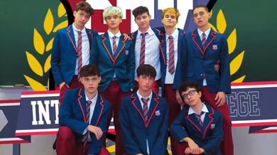 Parodia gay — serie Elite, stagione 1