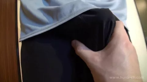 Mein Arsch wird attackiert – immer und immer wieder!
