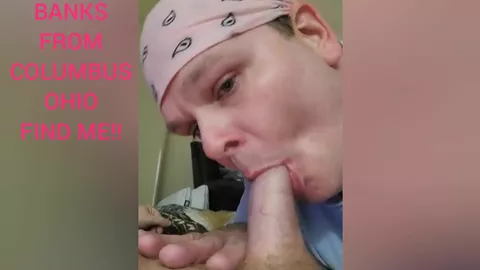 Harley Banks mostra, pompa e ingoia tutto lo sperma