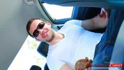 Kinky Hitchhiker 02 — Carona com Joey