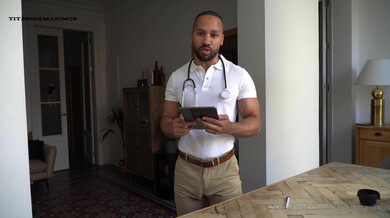 Culto a un médico musculoso