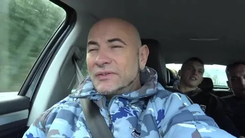 Baise en voiture