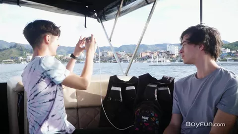 Der Kapitänsschwanz wird Bareback geritten