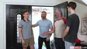 Jake Nicola, Carter DelRey, Cole Connor, Max Mabry – Guardateci scopare questi twinks dal vivo!