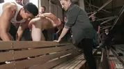 Dakota Wolfe, Colby Jansen, Tristan Jaxx - Il nonnismo del ragazzo nuovo di zecca davanti alla folla