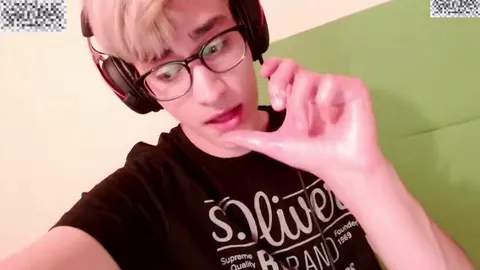 Bel twink che viene