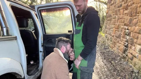 Urin an der Autotür – Breeding