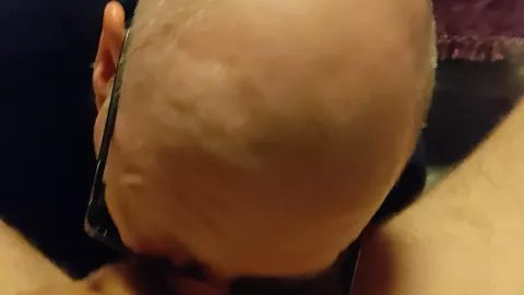 Mamada y rimming a un nuevo gay por DirtyOldman1001