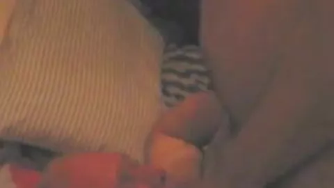 Mike Bishop viene strattonato!