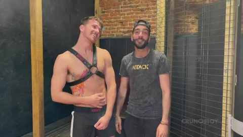 Valdo bareback von Fenix Art gefickt