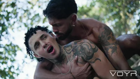 Jogo ao ar livre com Markin Wolf, Gonzales e Di Carvalho