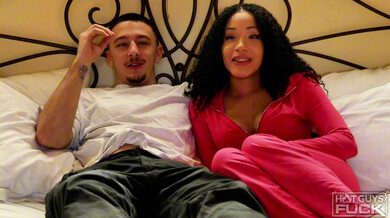 Bad Boy Bubble Butt - ¡La polla twerking de Luke Love destruye la garganta de Jenna Beck!