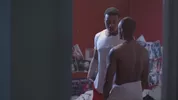 Su di lui - Stagione 1 - Episodio 8 - Restituire la presa in giro