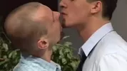 Bonne vidéo gay hard