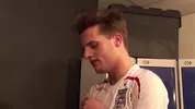 Aaron Aurora & Ben Cox - Entrenamiento en vestuarios para el joven Aaron