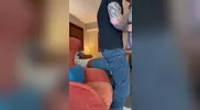Scopare un ragazzo sexy con il tatuaggio