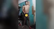 Jesus en boxer jalandose el pene avienta semen #6