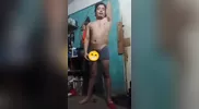 Jesus en boxer jalandose el pene avienta semen #6