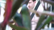 Kerl wird von einem dominanten Top gefickt