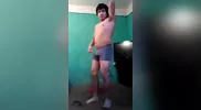 Jesús en bóxer, jalándose el pene y aventando semen #8
