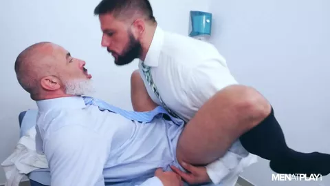 Dire addio al collega che si dimette