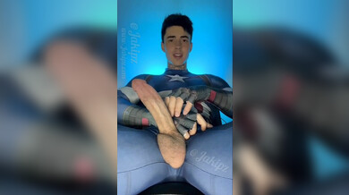 ~Superhero dirty whispers.... hear it but don't look down too much~