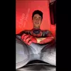 ~ Sussurri sporchi di supereroi.... sentirlo, ma non abbassare troppo lo sguardo ~