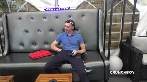 Max_Lava_gefickt_von_einem_Hetero_in_der_Ausstellung_vor_der_Sauna_in_Nantes