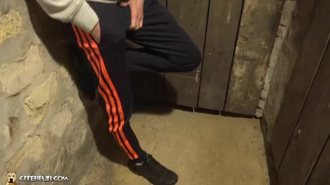 Hugo_V_&_Rei_Amado_- Preto_e_branco_chamada_de_botas_na_cave_-_1