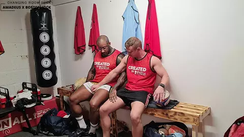 Rugby-Umkleiden — Muscle Fuck